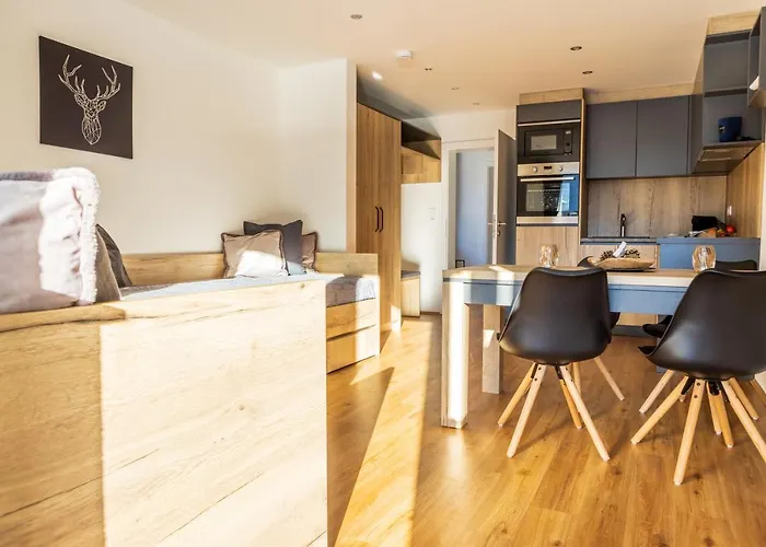 Mooshof ノイシュティフト・イム・シュトゥーバイタール